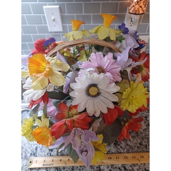 Beautiful Handmade Floral Basket - Picture 9 of 12